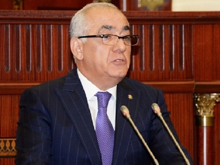 Əli Əsədovdan Baş Nazir kimi İLK QƏRAR