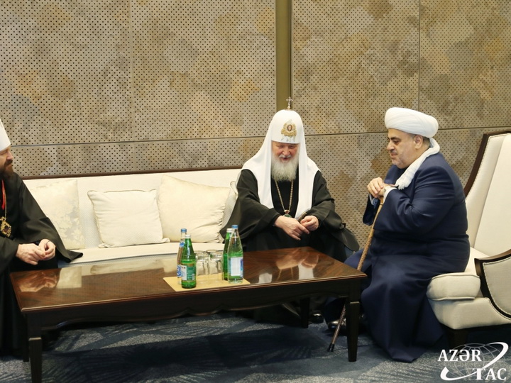 Шейх уль-ислам Аллахшукюр Пашазаде встретился с Патриархом Московским и всея Руси Кириллом - ФОТО