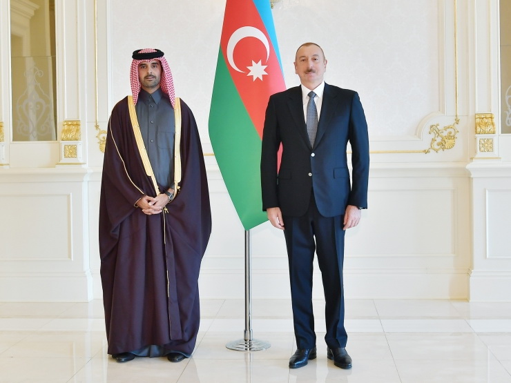 Президент Ильхам Алиев принял верительные грамоты новоназначенного посла Катара в Азербайджане - ФОТО