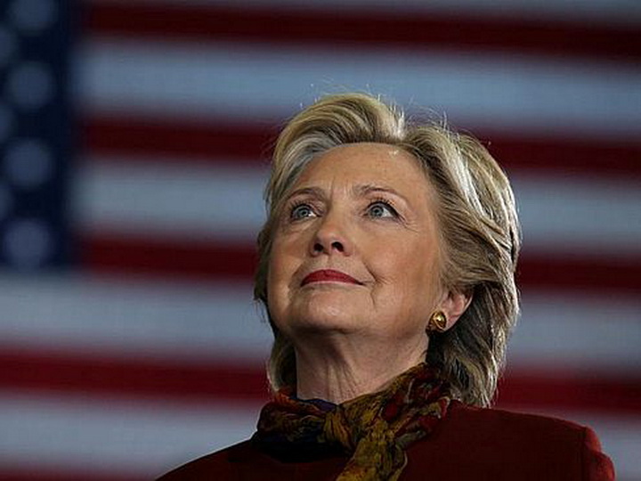 СМИ: Самолёт с Хиллари Клинтон совершил экстренную посадку в Нью-Йорке