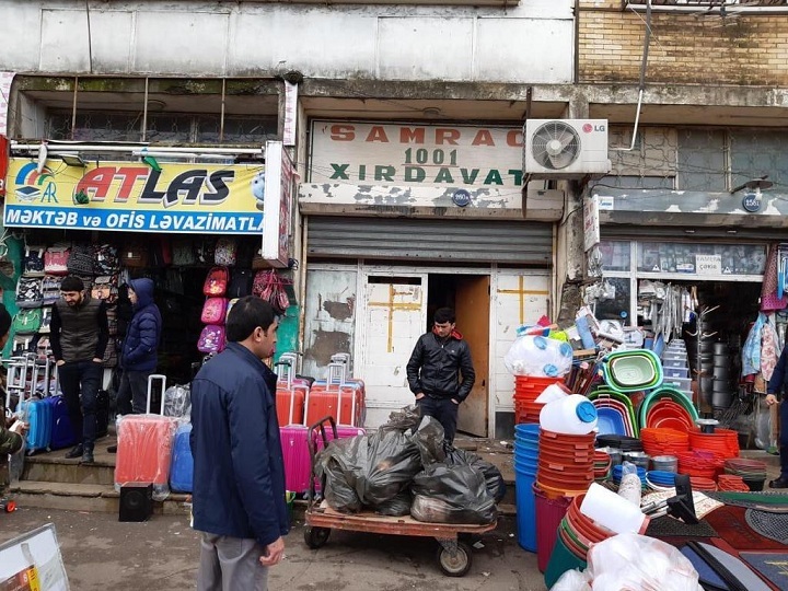 8-ci km bazarında reyd: mənşəyi məlum olmayan ət aşkarlandı – FOTO