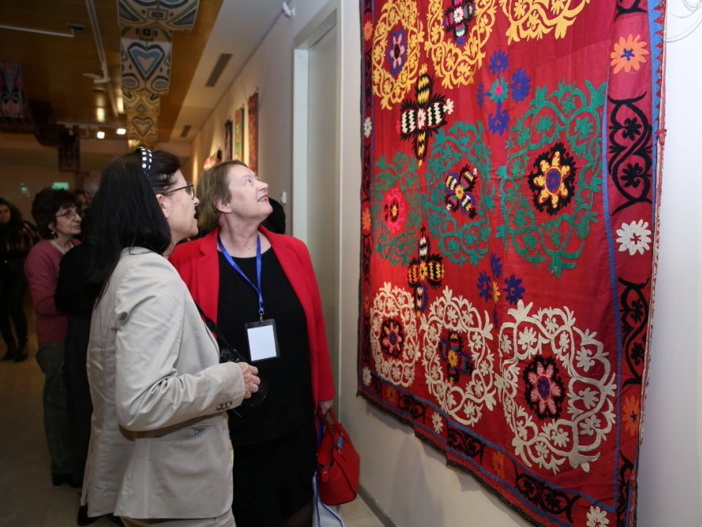 Музеи, коллекции текстиля и взаимное сотрудничество