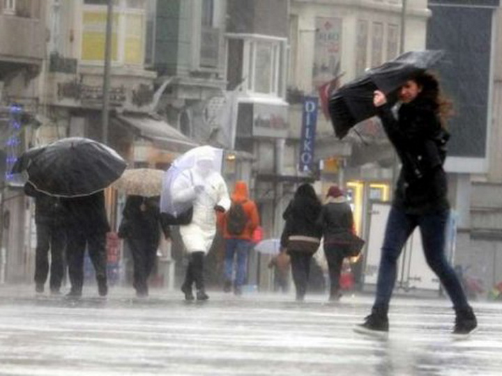 Завтра в Баку ветрено и дождливо