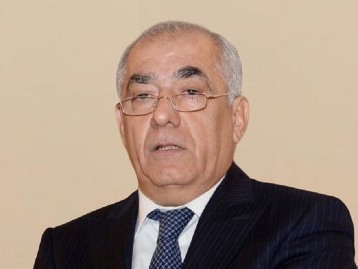 Baş Nazir sürüşmə zonasında