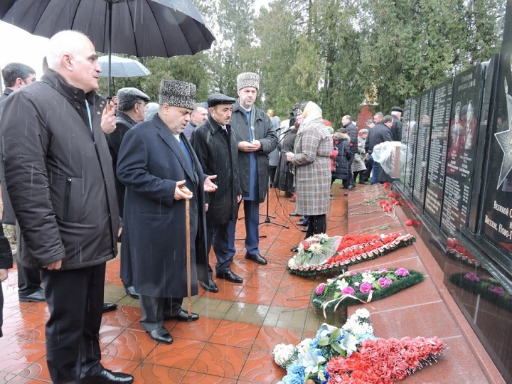 Şimali Osetiya-Alaniyada Böyük Vətən müharibəsində canlarından keçmiş azərbaycanlıların xatirəsinin anım mərasimi olub – FOTO