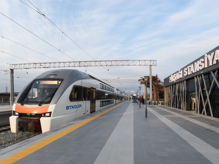 Хорошая новость для пассажиров электропоездов Баку-Хырдалан-Сумгайыт и жителей 5 бакинских поселков - ФОТО 