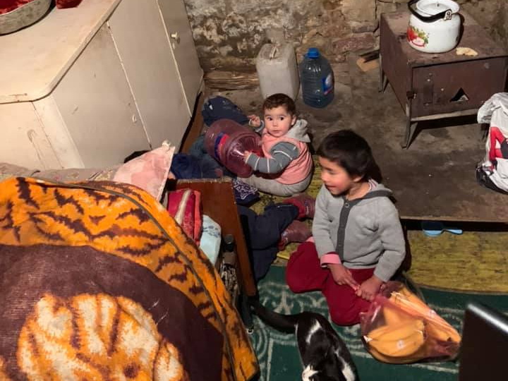 Госкомитет о бедствующей в Баку матери 5 детей: Беженка из Физули отказалась переезжать в Физулинский район – ФОТО – ВИДЕО
