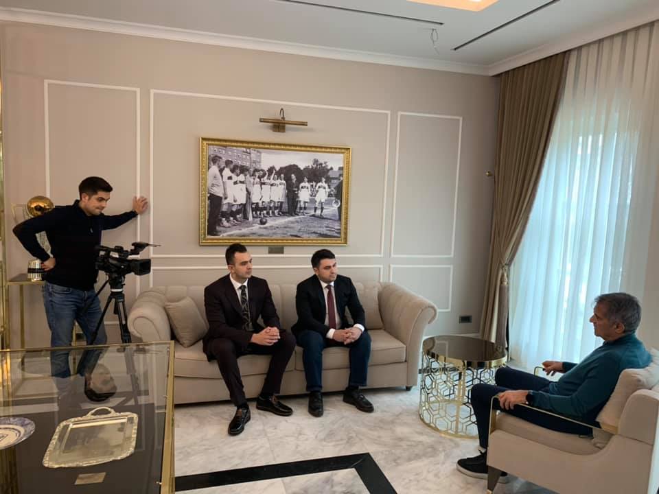 «В Баку мы как дома». Шенол Гюнеш дал интервью Idman TV – ФОТО