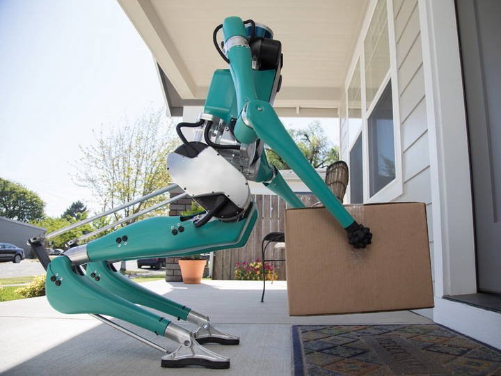 Будущее уже здесь: в США в продажу поступил первый человекоподобный робот – ФОТО – ВИДЕО