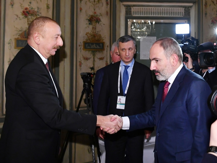В Мюнхене прошла встреча Президента Азербайджана Ильхама Алиева и премьер-министра Армении Никола Пашиняна - ФОТО