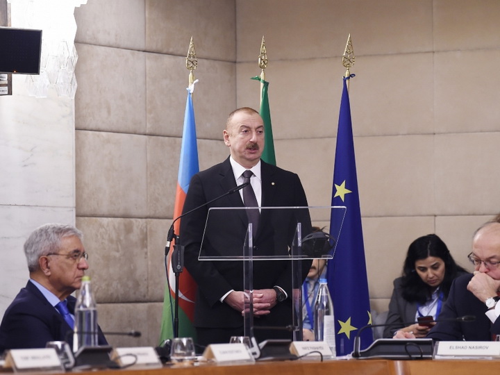 В Риме состоялся азербайджано-итальянский бизнес-форум - ФОТО