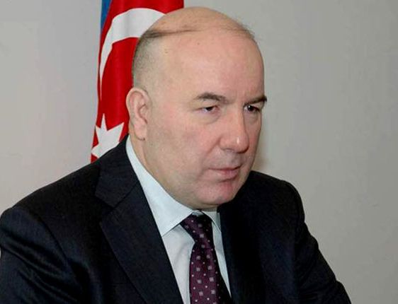 Elman Rüstəmov: Banklarda valyuta çatışmazlığı problemi yoxdur