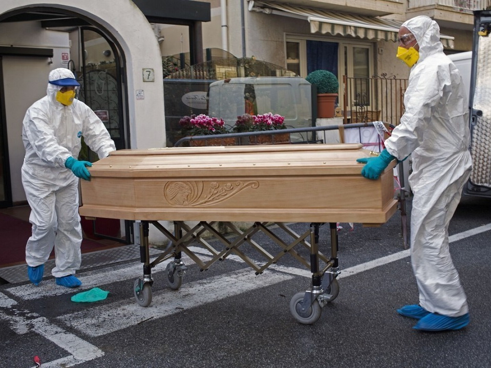 В Италии от коронавируса за сутки умерли 368 человек