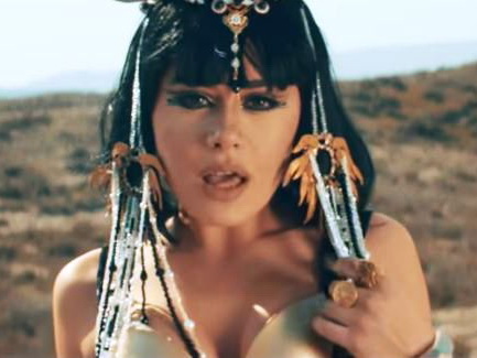 Клип «Cleopatra» снимался в экстремальных условиях: «Борьба против холода не прошла даром» - ВИДЕО