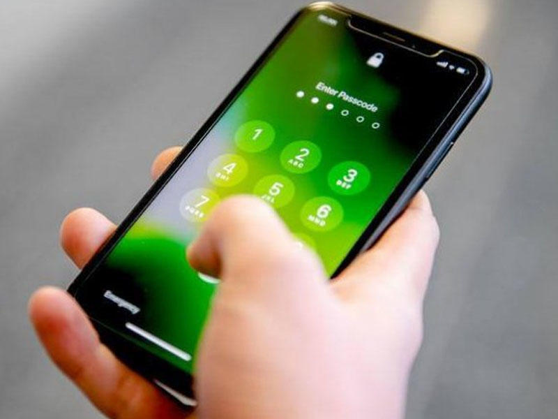 Smartfon ekranları üçün ən təhlükəsiz şifrələr açıqlandı – SİYAHI