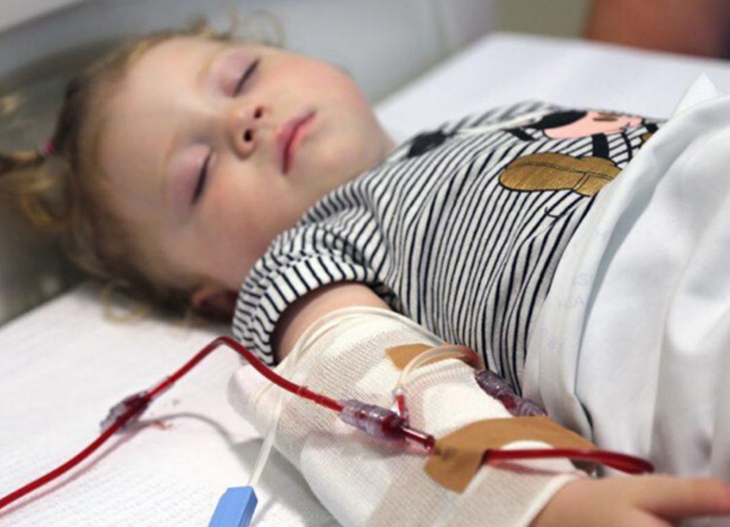 Подарим жизнь: Дети с талассемией в Азербайджане остались без доноров крови из-за пандемии – ФОТО  