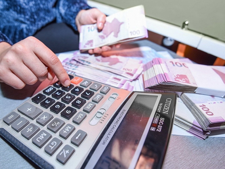 В Азербайджане начато оказание финансовой помощи предпринимателям, пострадавшим от пандемии