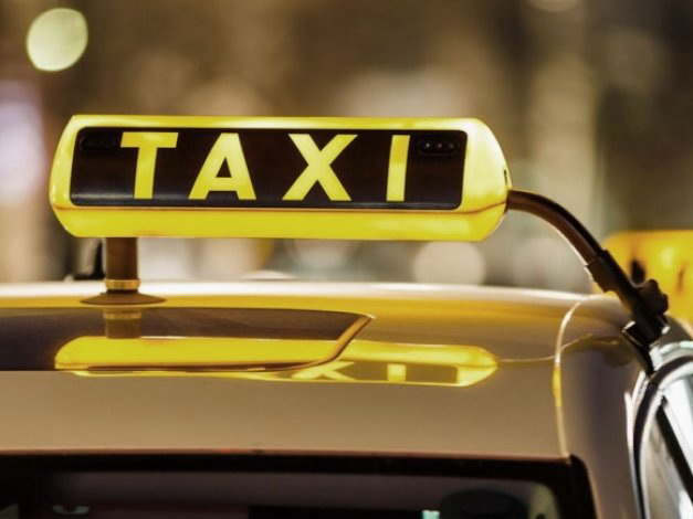 В Азербайджане для таксистов и парикмахеров введут налоговые льготы
