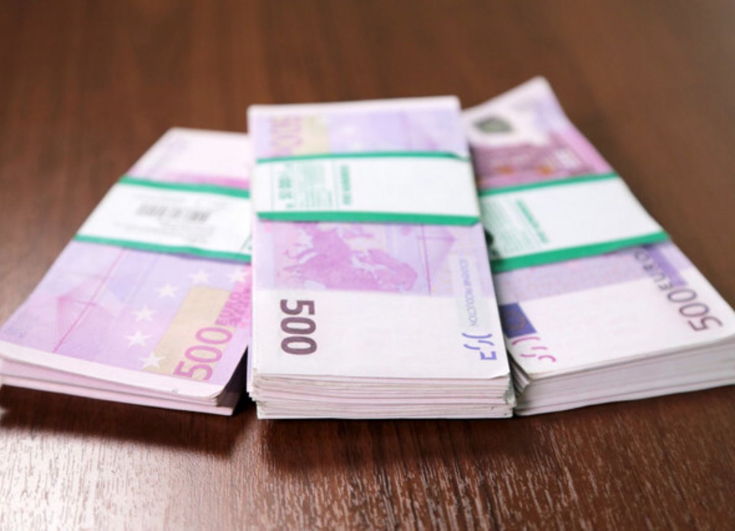 Азербайджан выделил Боснии и Герцеговине более 500 тысяч евро