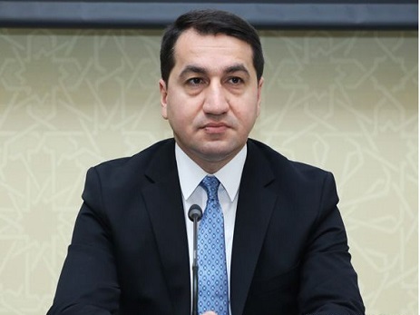 Hikmət Hacıyev əsir və girovların dəyişdirilməsindən danışdı