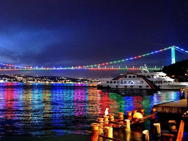 Мосты Стамбула окрасятся в цвета флага Азербайджана - ФОТО