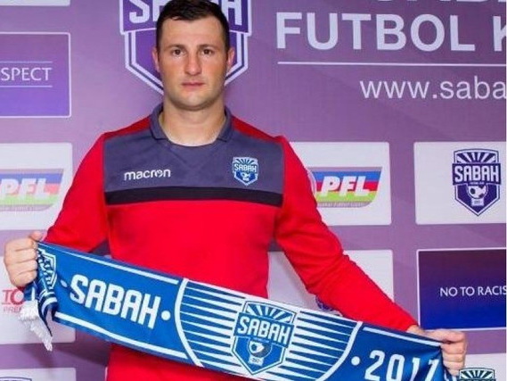 «Человек с большим сердцем». Сербский футболист «Сабах» отличился благородным поступком - ФОТО