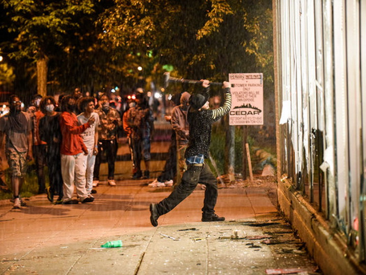 Массовые беспорядки в Миннеаполисе: в город стянуты силы Нацгвардии – ФОТО – ВИДЕО