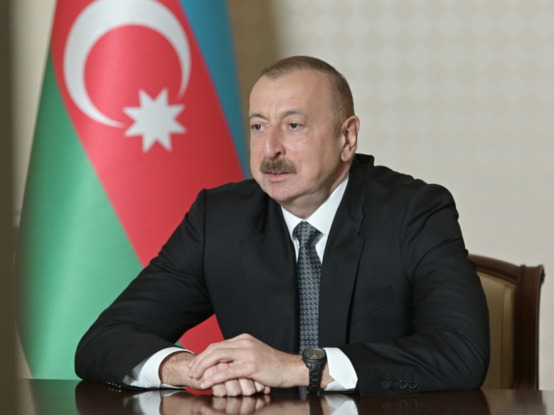 Ильхам Алиев провел видеоконференцию с руководством Азиатского банка развития - ФОТО