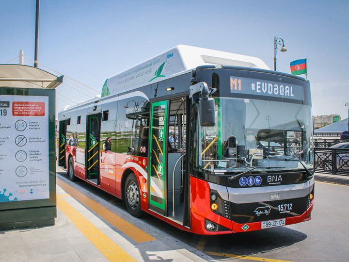 В Баку прекращаются пассажироперевозки по 7 экспресс-маршрутам - ФОТО