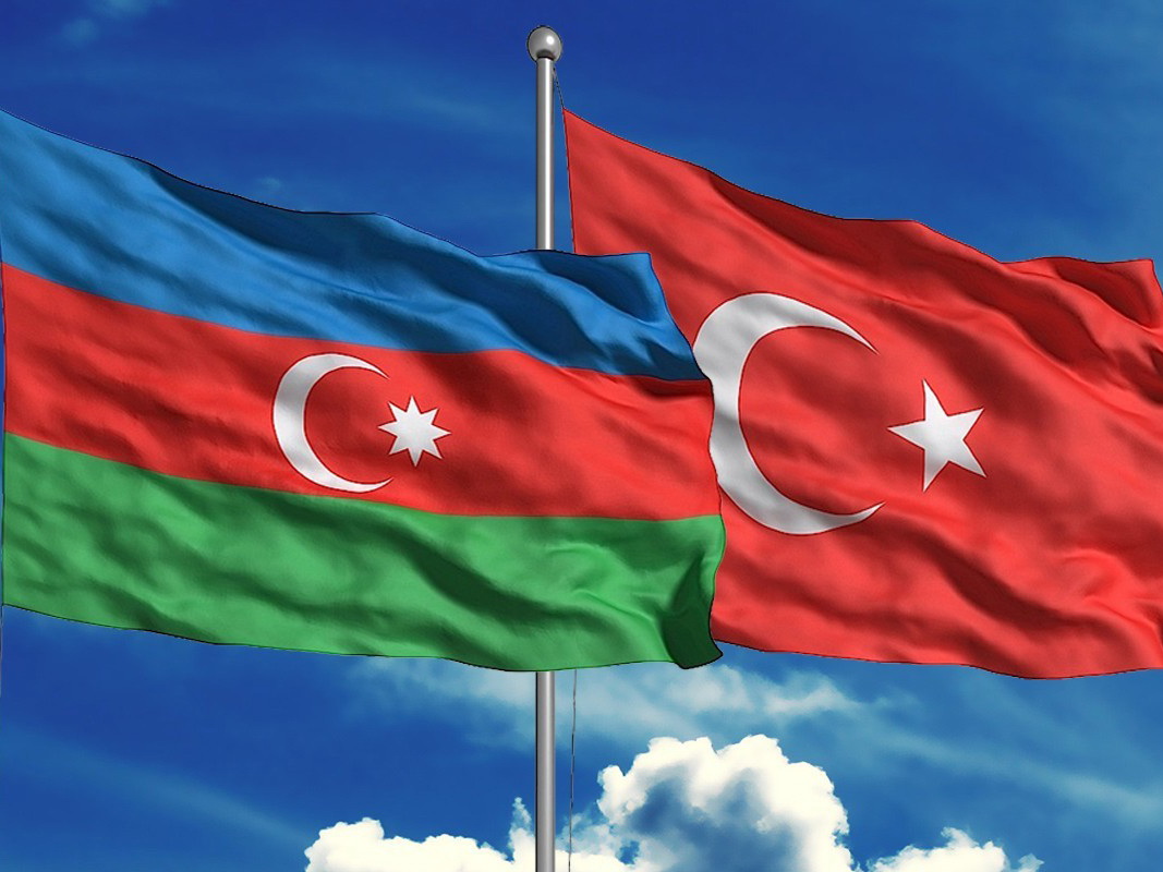 Продлен срок безвизового пребывания граждан Азербайджана в Турции