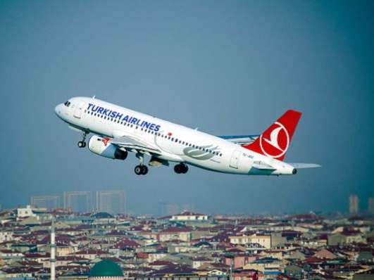 Турецкие авиалинии возобновляют рейсы Баку-Стамбул-Баку – ФОТО