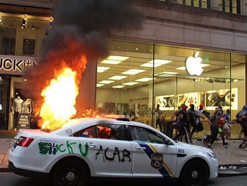 Apple блокирует и отслеживает все iPhone, украденные во время погромов в США