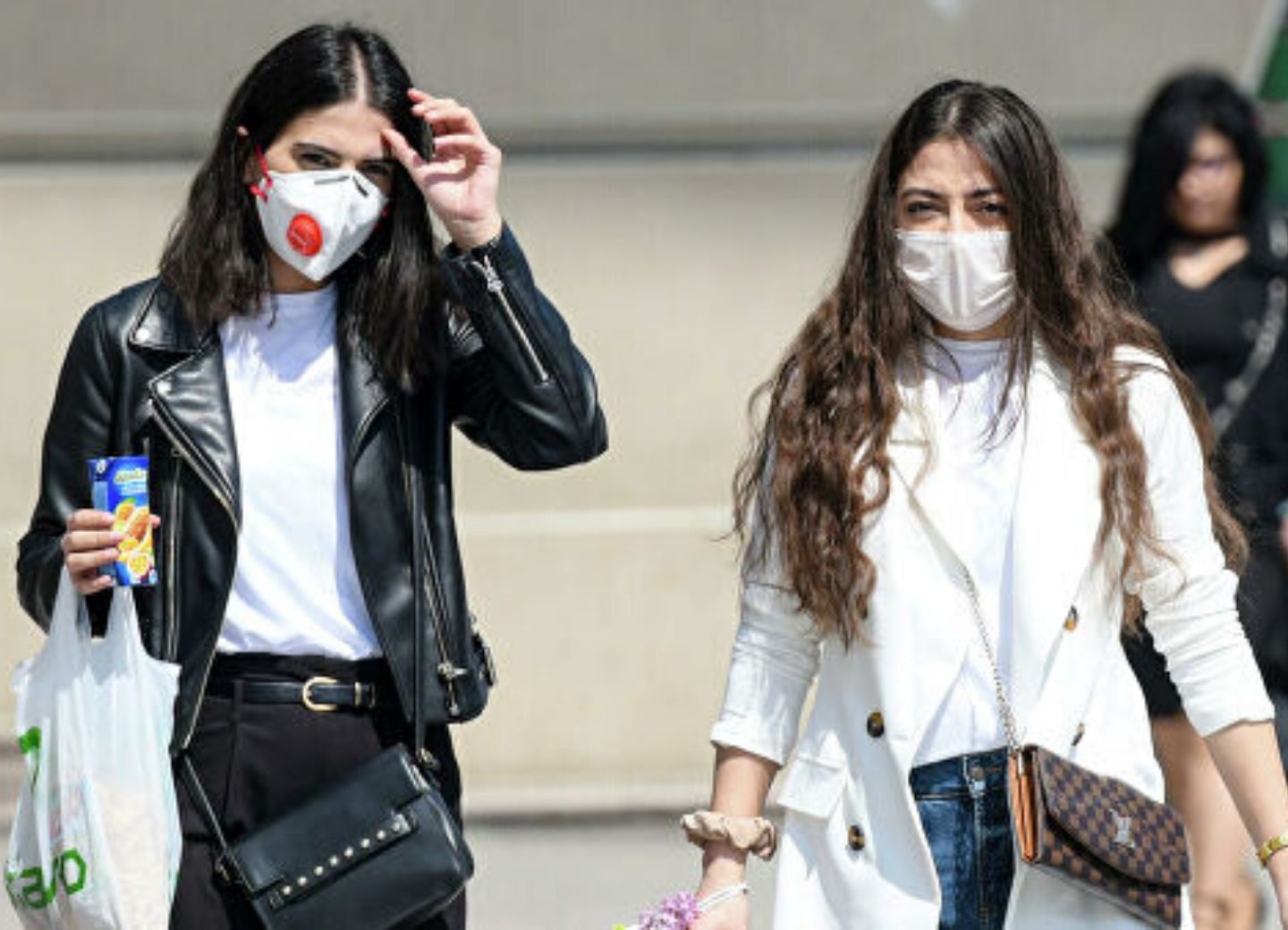 Хватает ли масок в аптеках Баку? – Наш репортаж - ФОТО