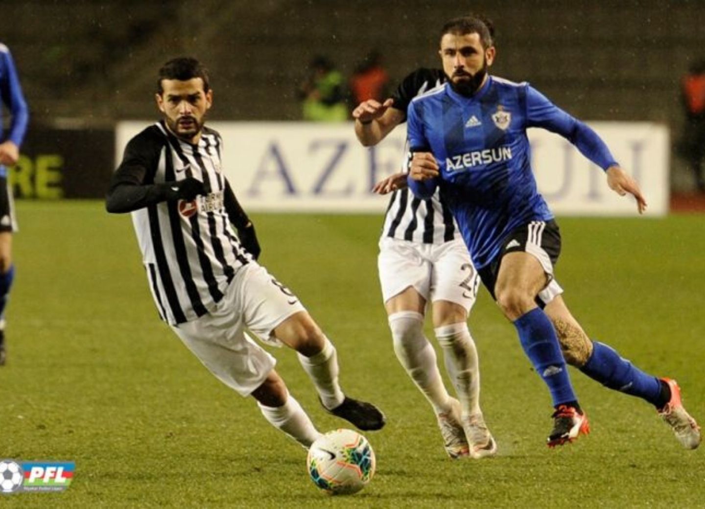 Стали известны новые правила проведения футбольных матчей в Азербайджане 