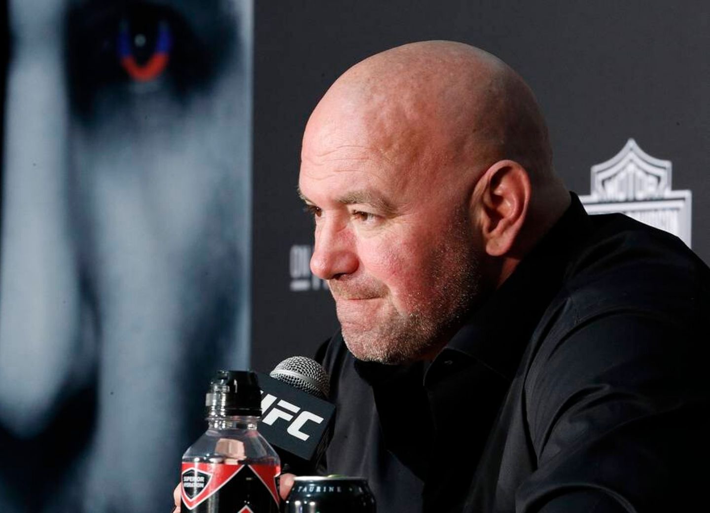 Глава UFC предложил вывести бойцов организации для наведения порядка на улицах США