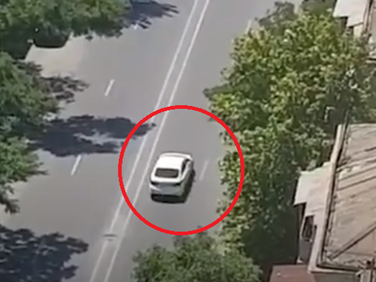 Дорожная полиция Баку отправила на штрафстоянку автомобиль «автоша», гонявшего по пустым улицам во время карантина – ВИДЕО