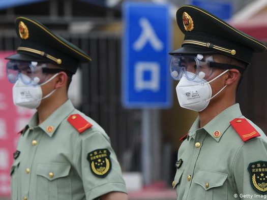 Вторая вспышка коронавируса в Китае: закрыты школы, отменены авиарейсы – ВИДЕО