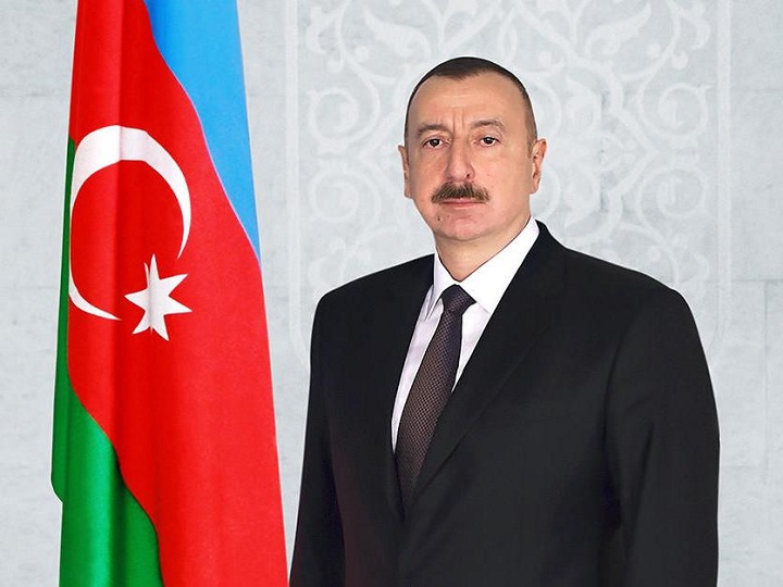 İlham Əliyev “Facebook”da tibb işçilərinin peşə bayramı günü ilə bağlı paylaşım edib - FOTO