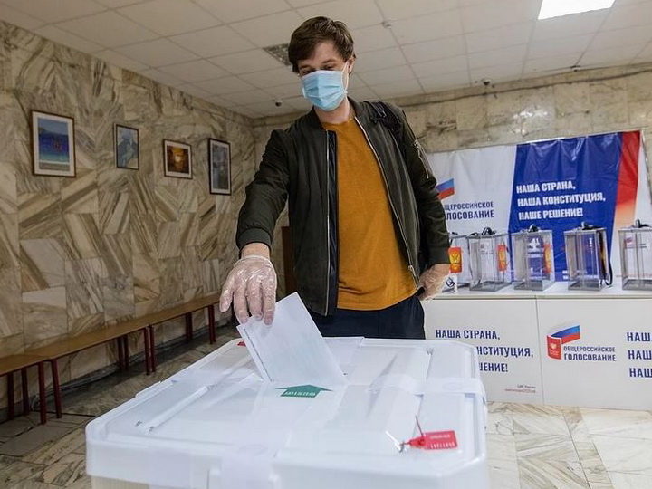 В России завершилось голосование по поправкам в Конституцию