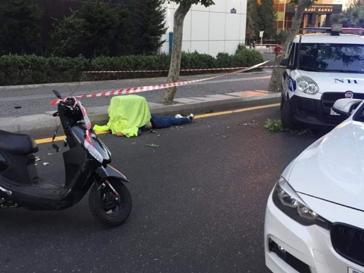 В Баку погиб курьер-мотоциклист – ФОТО
