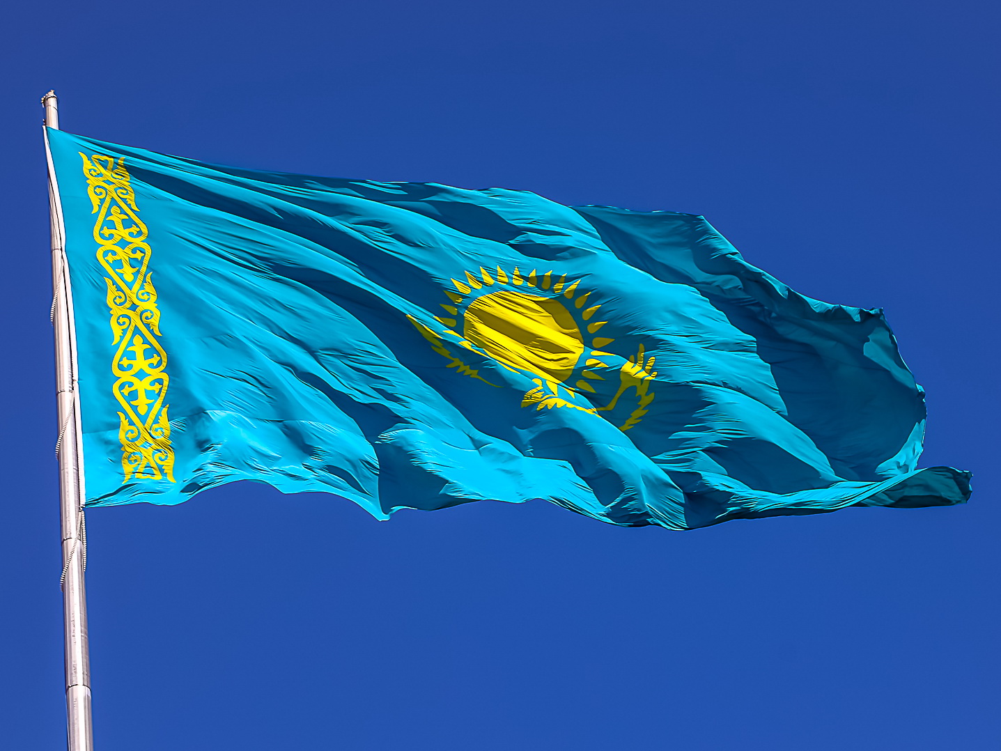МИД Казахстана призвал Азербайджан и Армению отказаться от применения силы