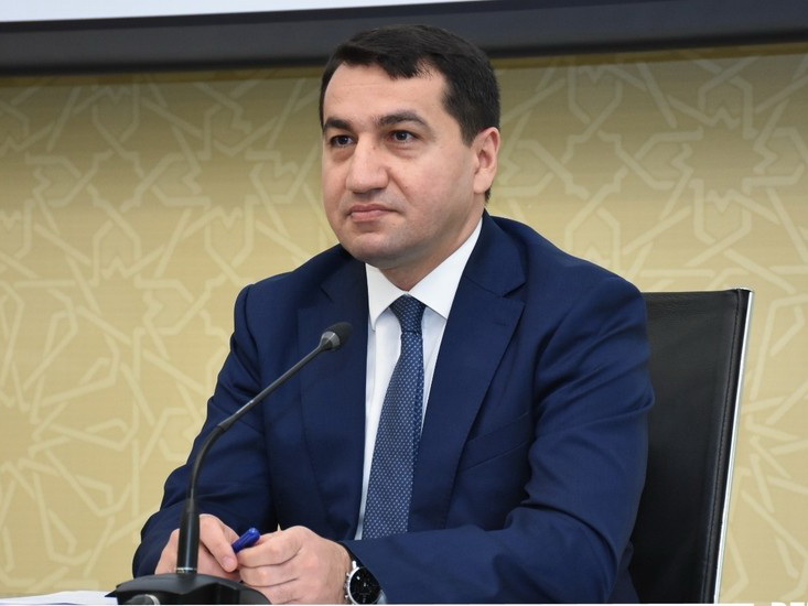 Хикмет Гаджиев: Расследуется вопрос в связи с продажей Сербией оружия Армении