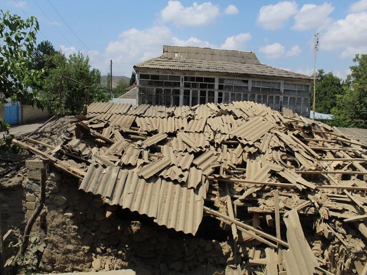 Ermənistanın atəşi nəticəsində Tovuzun kəndlərinə və dinc əhaliyə dəymiş ziyan qiymətləndirilir – FOTO