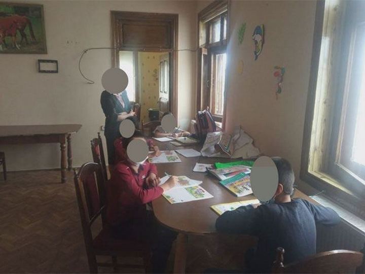 Qəbələdə karantin qaydalarını pozaraq gizli işləyən hazırlıq mərkəzi aşkarlanıb - FOTO