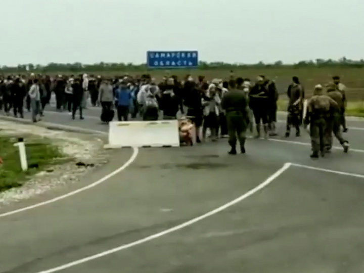 На границе России и Казахстана произошли стычки с участием мигрантов