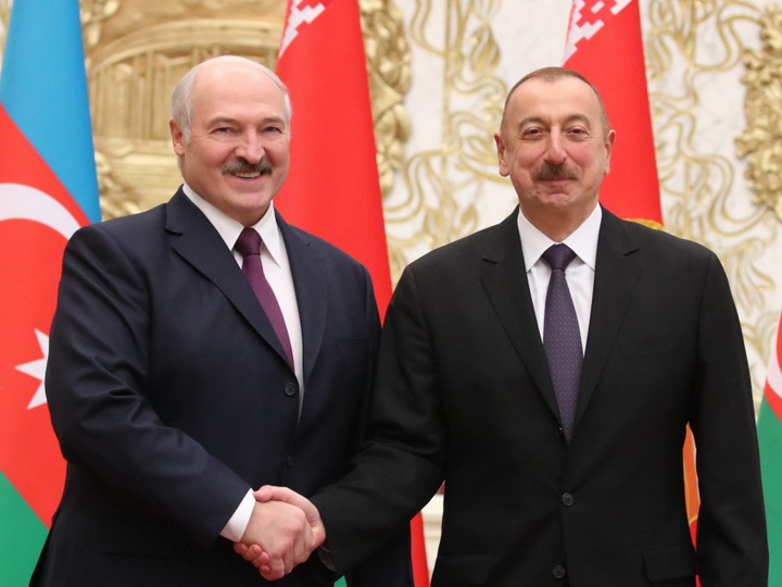 Ильхам Алиев поздравил Александра Лукашенко с переизбранием на пост Президента Беларуси