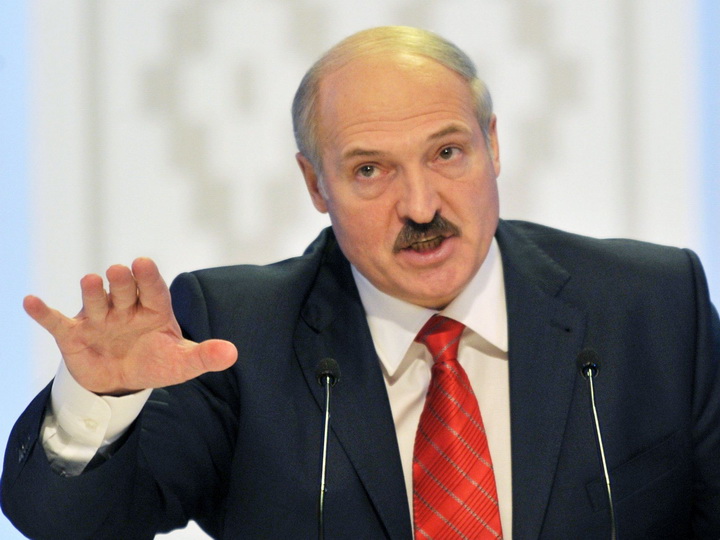 Лукашенко заявил, что протесты в Беларуси подавлялись мягко