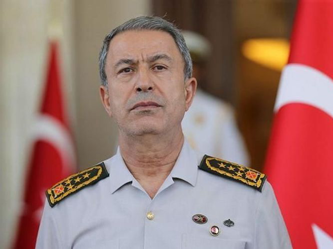 Министр обороны Турции: Мы рядом с Азербайджаном против агрессора - Армении