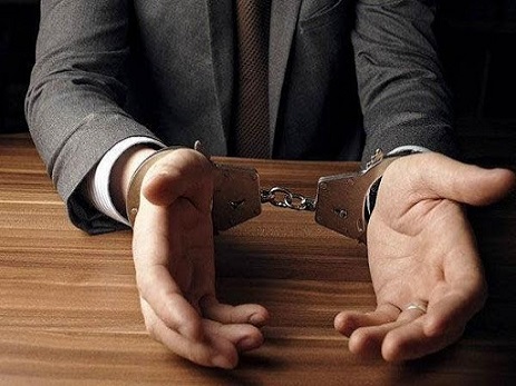 Gəncə şəhər İcra Hakimiyyətinin saxlanılan sabiq vəzifəli şəxsləri məhkəməyə gətirilib