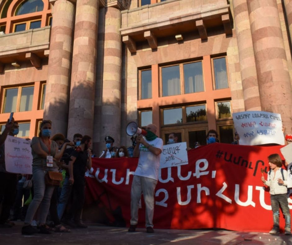 Ни дня без акций: власти не могут купировать протесты в Армении